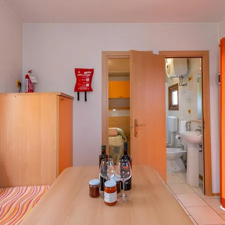 Alloggio per agriturismo Nonna Stella *